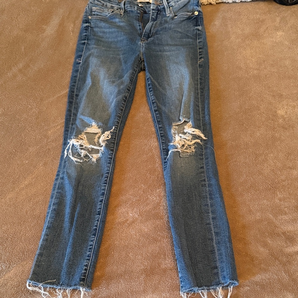 Good American Distressed Dark Blue Skinny Jeans